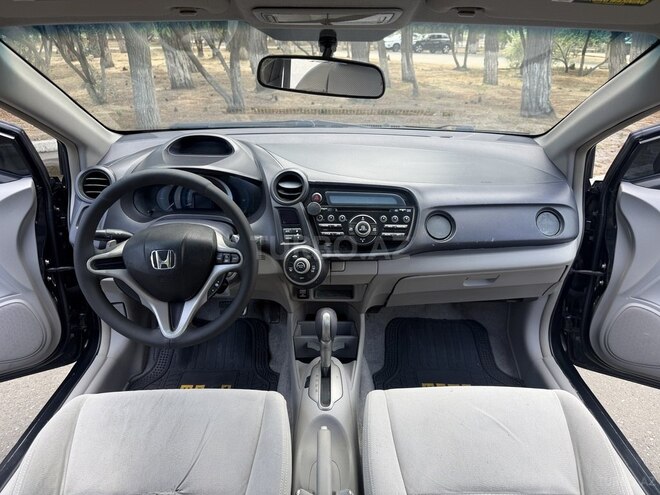 Honda Insight-10
