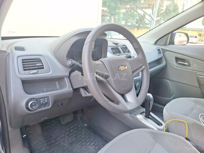 Chevrolet Cobalt-5