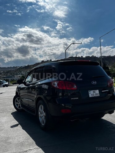 Hyundai Santa Fe-9