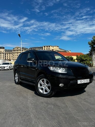 Hyundai Santa Fe-13