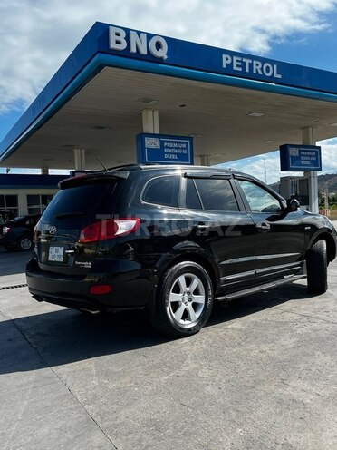 Hyundai Santa Fe-14