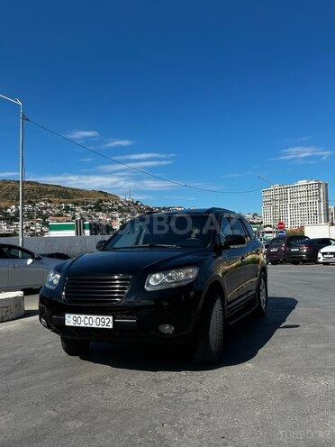 Hyundai Santa Fe-12