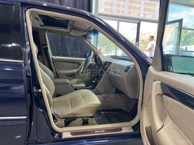 Mercedes C 230-4
