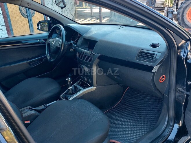 Opel Astra-16