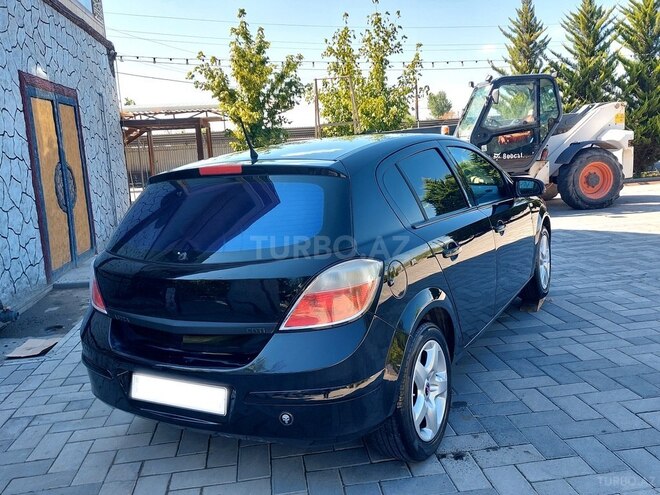 Opel Astra-7