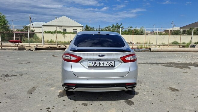 Ford Fusion (North America)-2