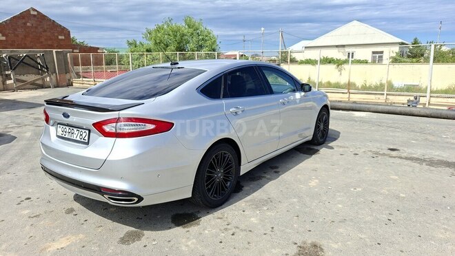Ford Fusion (North America)-4