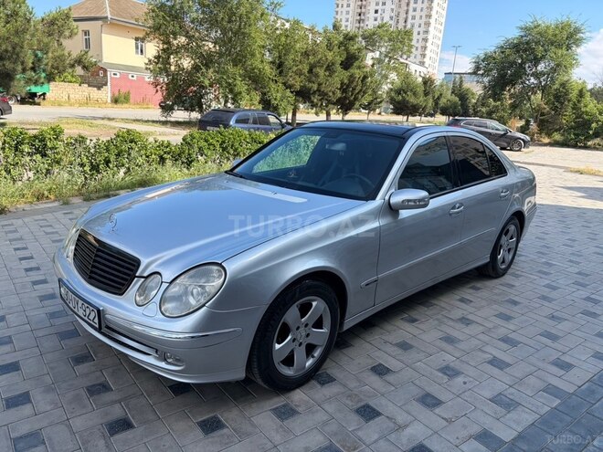 Mercedes E 220-5