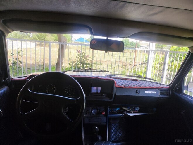 LADA (VAZ) 2107-3