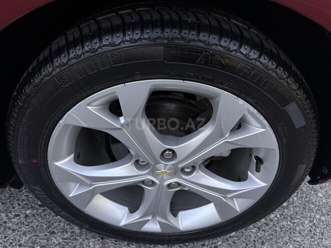 Chevrolet Cruze-13