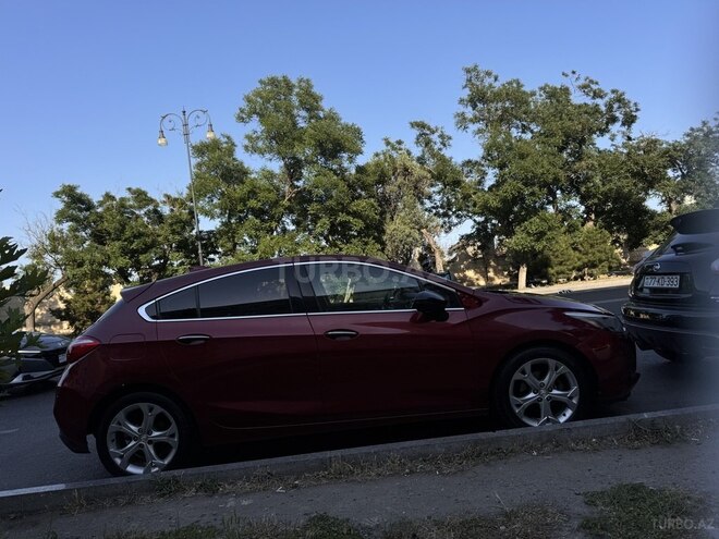 Chevrolet Cruze-10