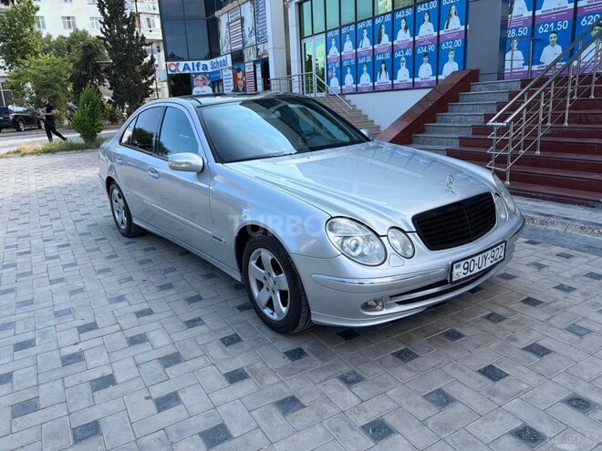 Mercedes E 220-9