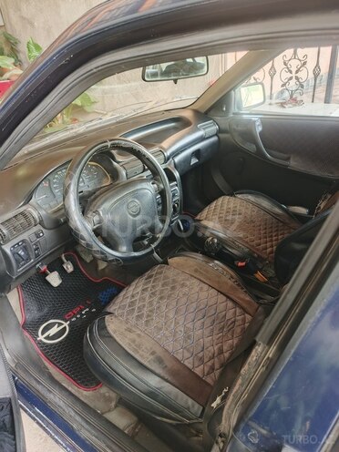Opel Astra-3