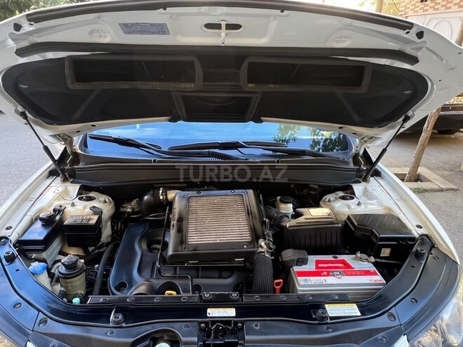 Hyundai Santa Fe-13