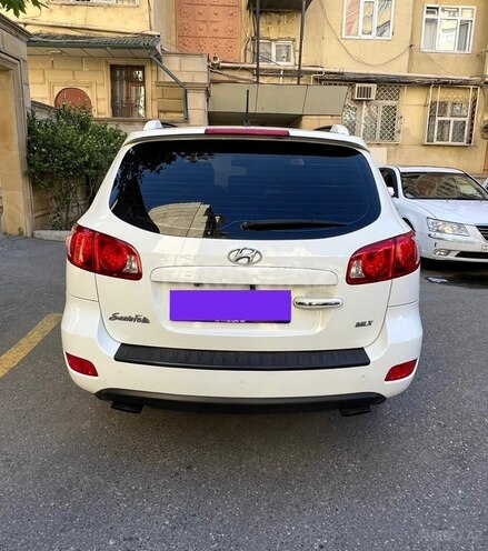 Hyundai Santa Fe-4