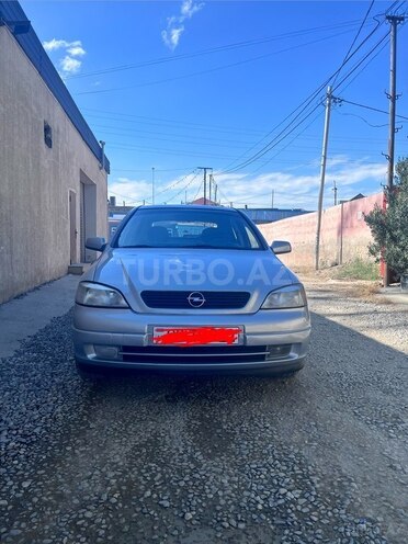 Opel Astra-1