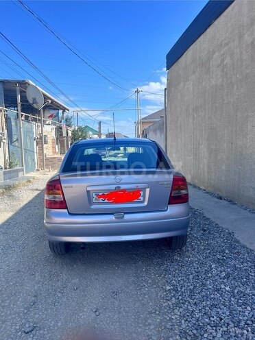 Opel Astra-16