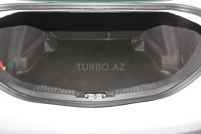Ford Mondeo-11