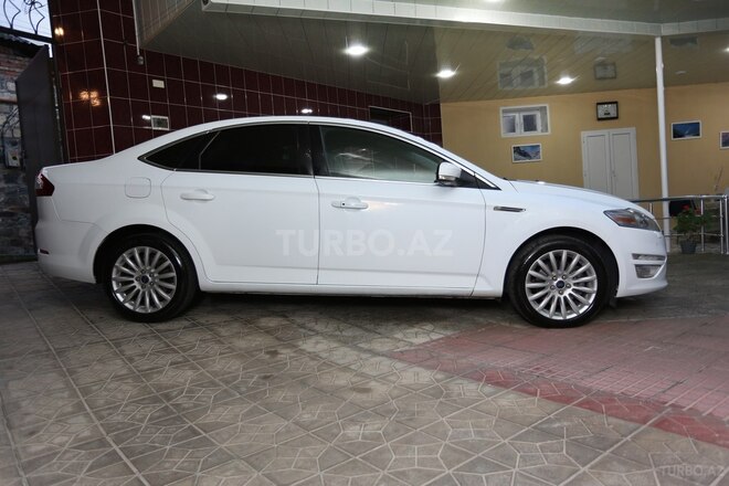 Ford Mondeo-7