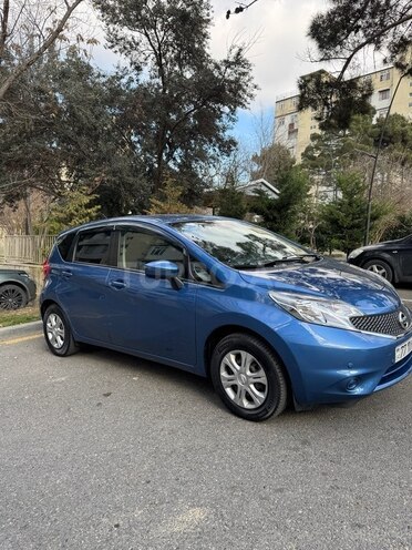 Nissan Note-2