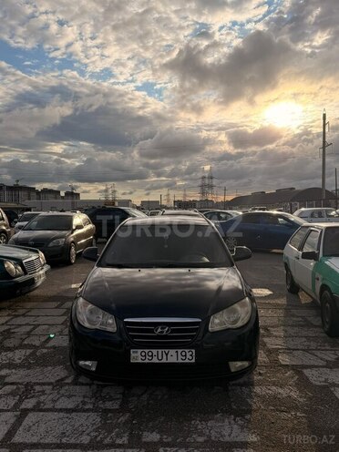 Hyundai Elantra-6