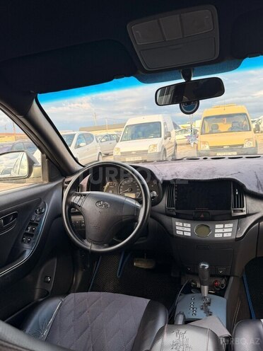 Hyundai Elantra-9