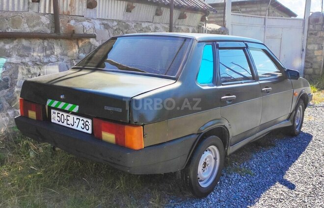 LADA (VAZ) 21099-4