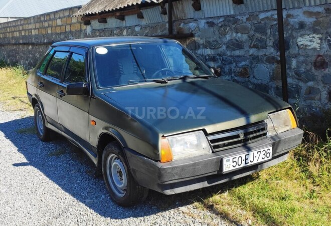 LADA (VAZ) 21099-8