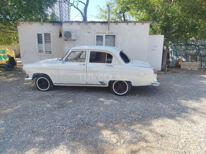 GAZ 21 "Volga"-2