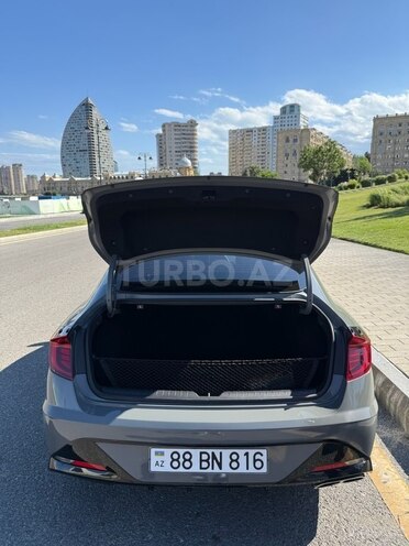 Hyundai Sonata-10
