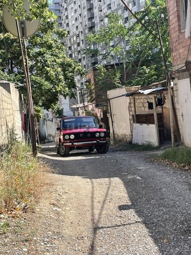 LADA (VAZ) 2106-4