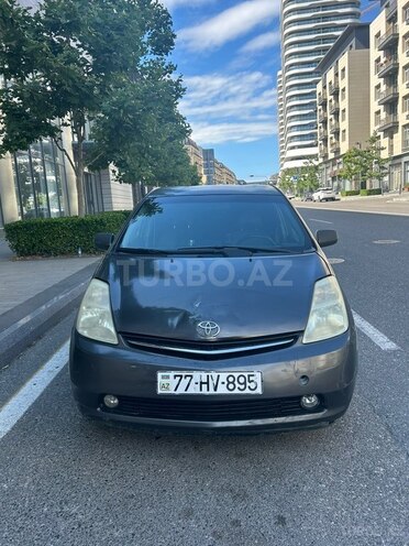 Toyota Prius-1