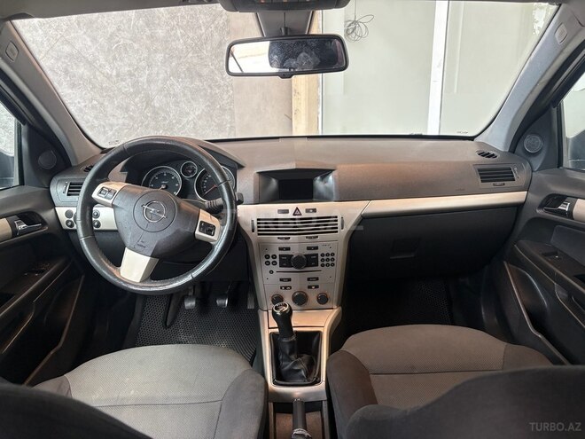 Opel Astra-7