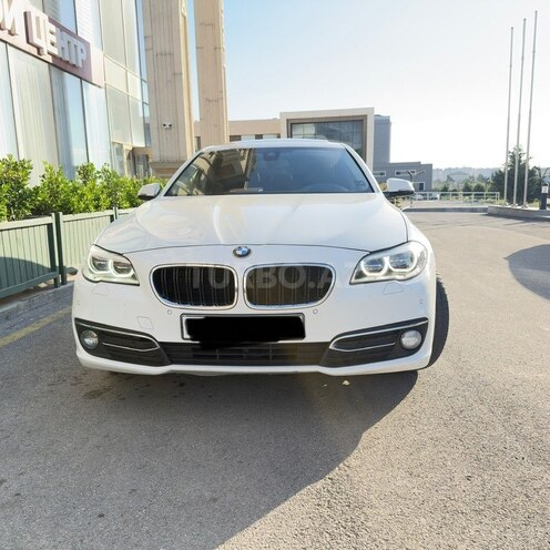 BMW 520d-12