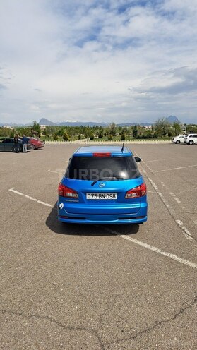 Nissan Wingroad-4