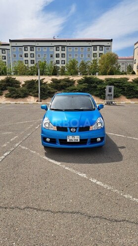 Nissan Wingroad-1