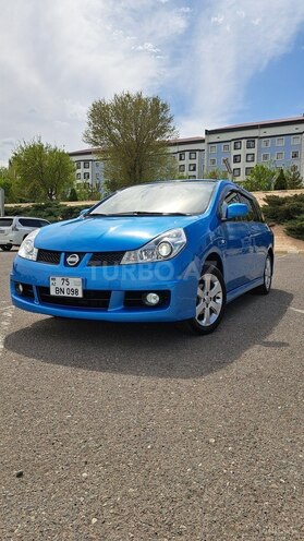 Nissan Wingroad-2