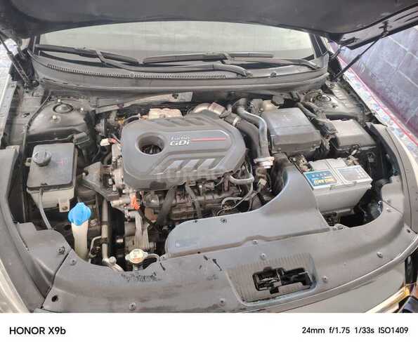 Hyundai Sonata-6