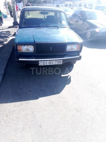 LADA (VAZ) 2107-1