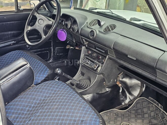 LADA (VAZ) 2106-8