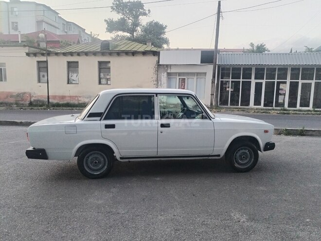 LADA (VAZ) 2107-13