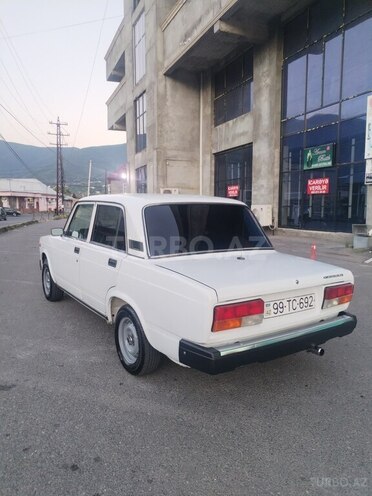 LADA (VAZ) 2107-11