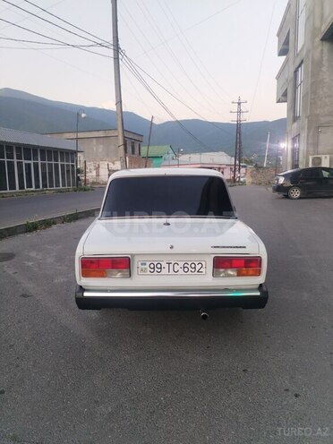 LADA (VAZ) 2107-16
