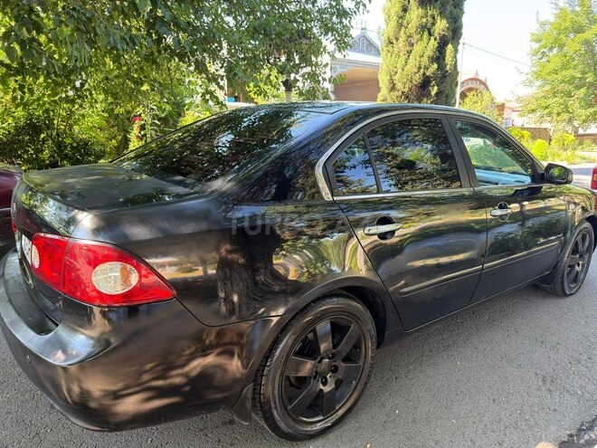 Kia Optima-4