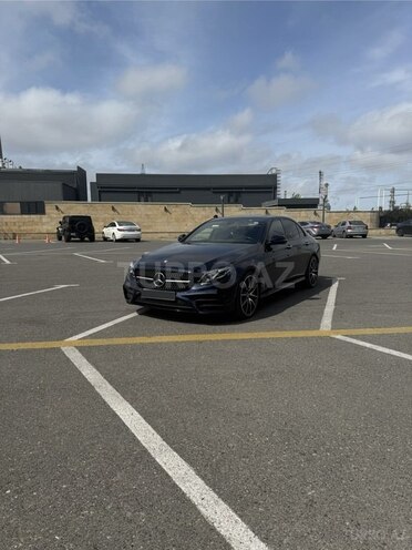 Mercedes E 350 4MATIC-14