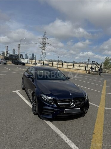Mercedes E 350 4MATIC-16