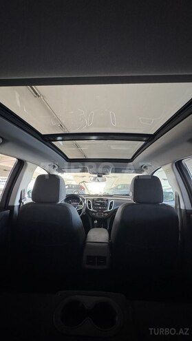 Chevrolet Equinox-12