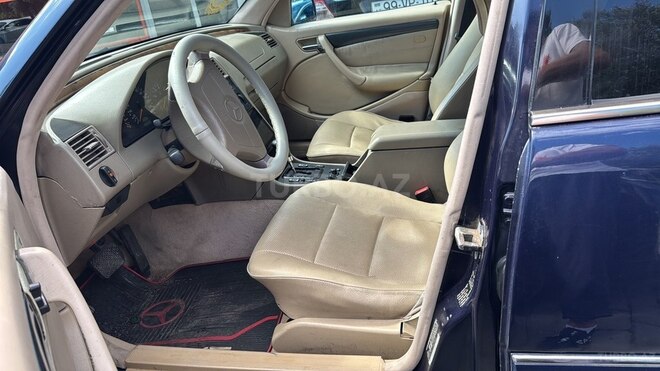 Mazda CX-9-3