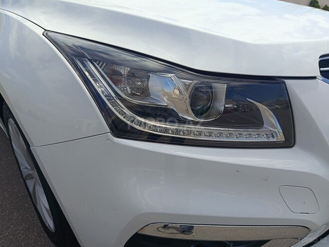 Chevrolet Cruze-5