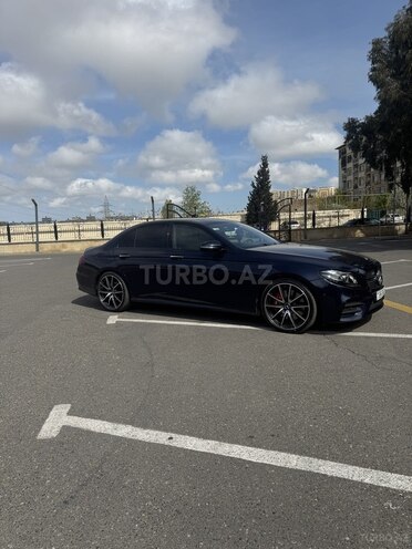 Mercedes E 350 4MATIC-17
